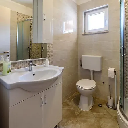 Robi Lägenhet Trogir