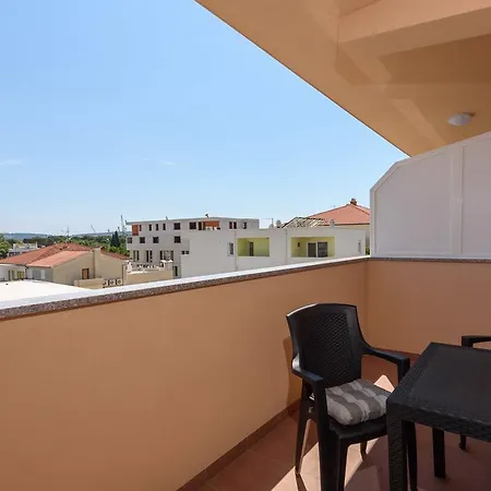 Apartment Robi