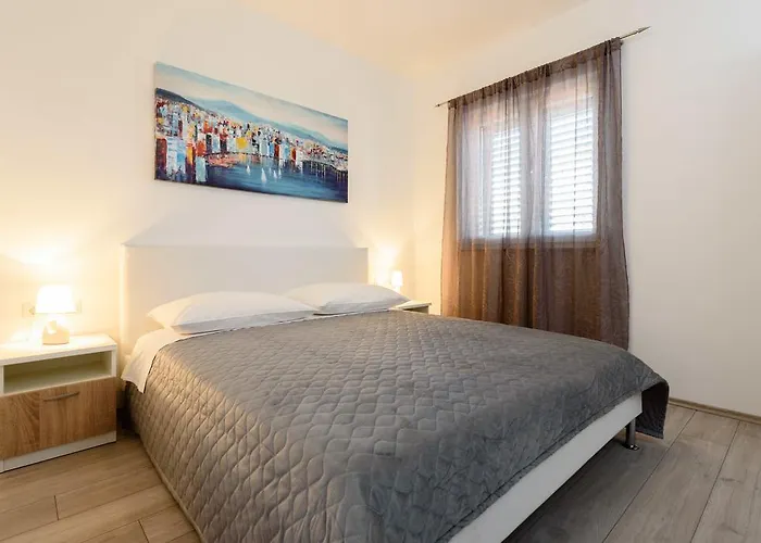 Apartamento Robi *